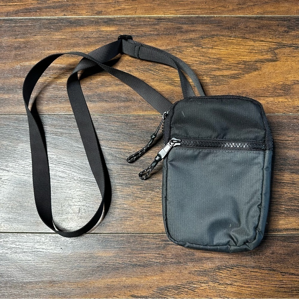 H&M Black Compact Travel Crossbody Bag